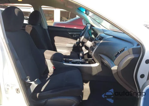 2013 Nissan Altima 2.5 S из США, поврежденный, VIN 1N4AL3AP2DC183355